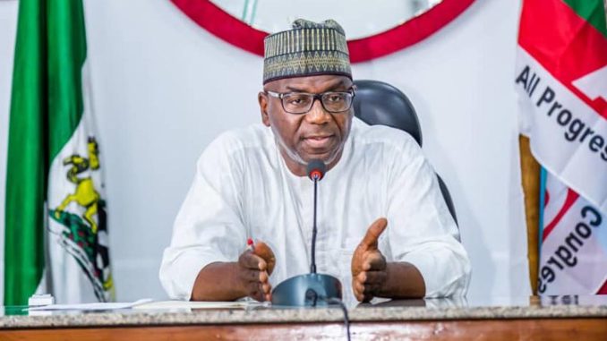 Economic hardship: Gov Abdulrazaq approves financial bonus for workers