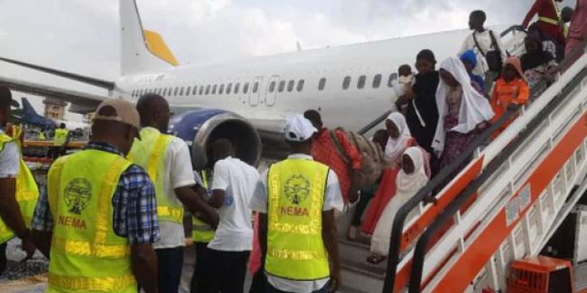 FG receives 148 Nigerians repatriated from Niger Republic