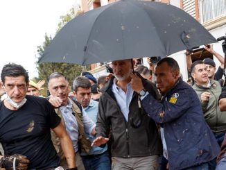 Irate Protesters Throw Muds At Spain’s King In Flood Hit Valencia