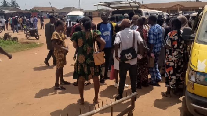 Late Arrival Of Voting Materials Mars LG Elections In Ogun