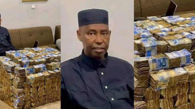 Nigerian politician goes viral with bundles of cash in apartment