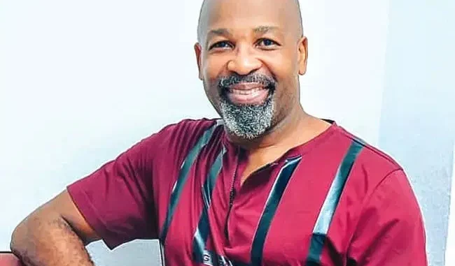 Reactions as popular actor, Yemi Solade is 'caught' in an intimate act with a man