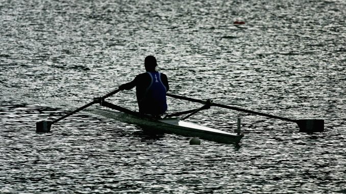 Snowflake students complain after uni rowing club ranks members' abilities by comparing them to willies