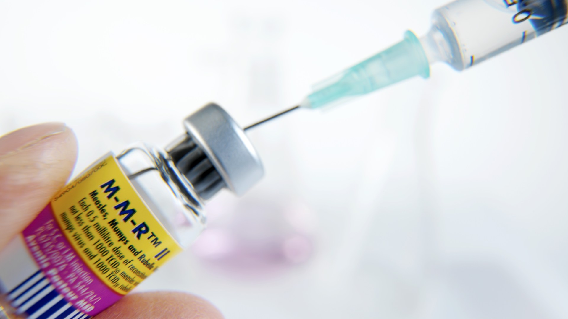 Urgent warning as mumps EPIDEMIC expected to hit Britain soon - are you at risk?