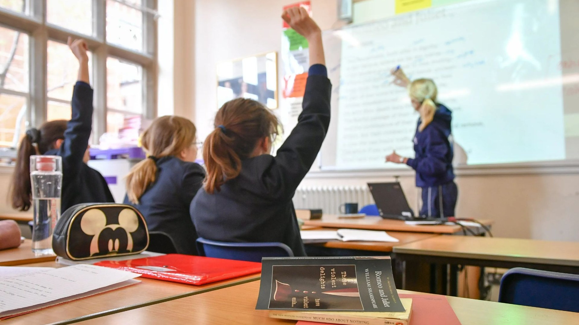 'Very creepy' fume parents as kids left petrified by dad's 'inappropriate' prank at school window