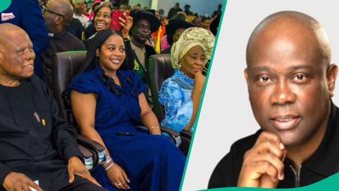 Wigwe University: Man Shares Rare Photo of Late Access Bank CEO’s Parents at School’s Matriculation