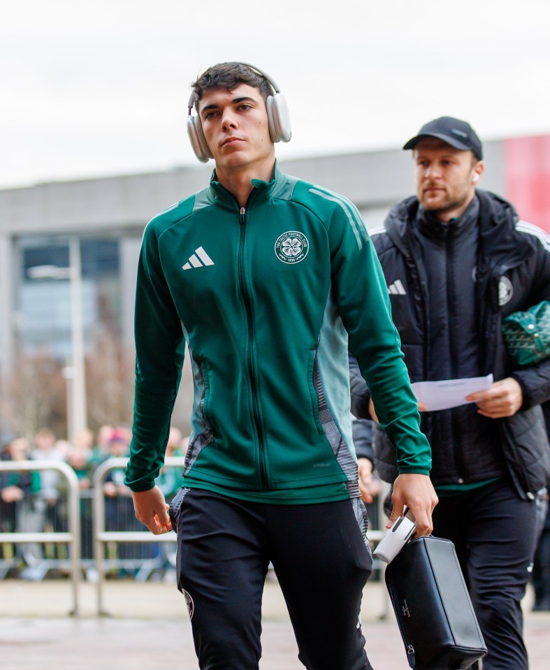 Alex Valle also plays left-back and arrived at Celtic in the summer