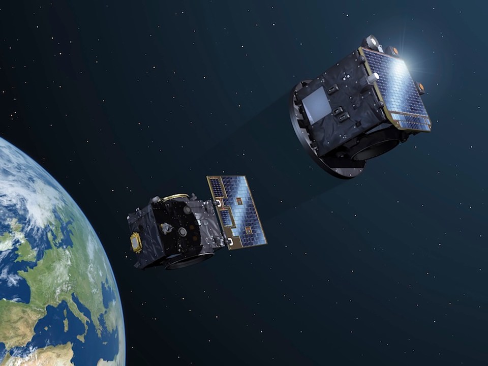 The spacecraft will separate in early 2025