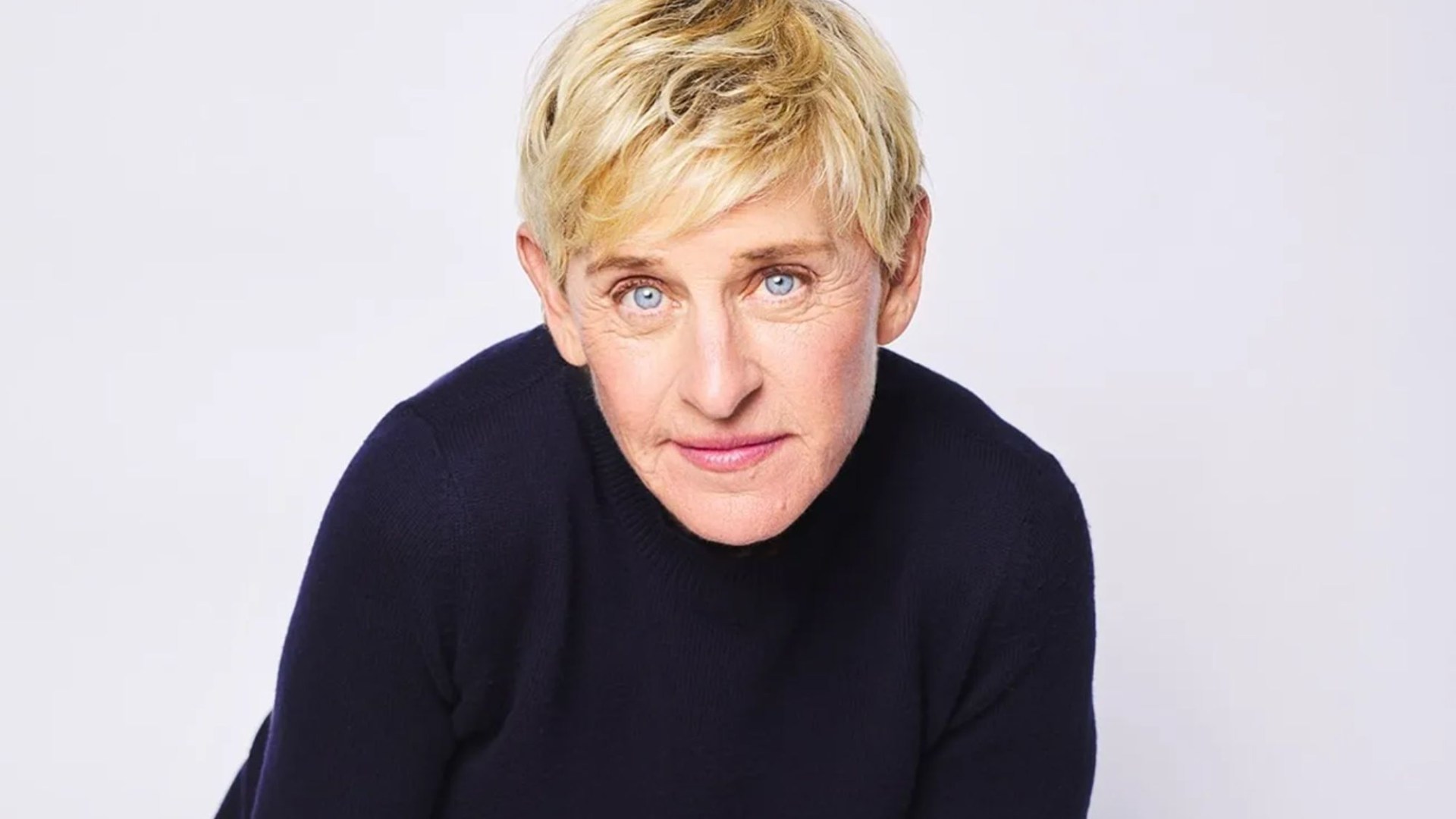 TV star Ellen DeGeneres thrilled to find mahogany toilet owned by Brit movie legend in her £15m Cotswolds mansion