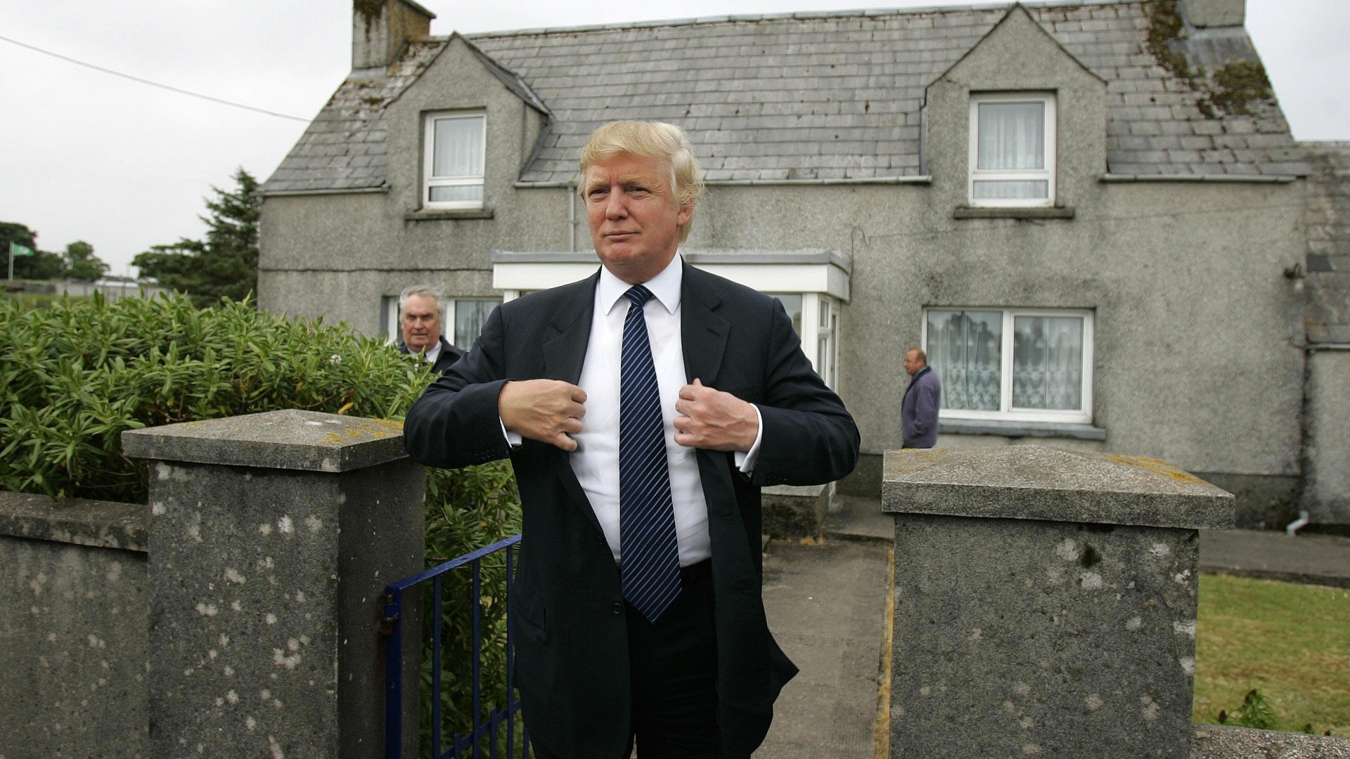 Donald Trump urged to invest 'fistful of dollars' in late mum's Scottish home