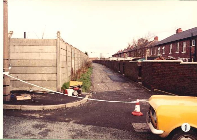 The alleyway where the 14-year-old was strangled on December 8, 1984