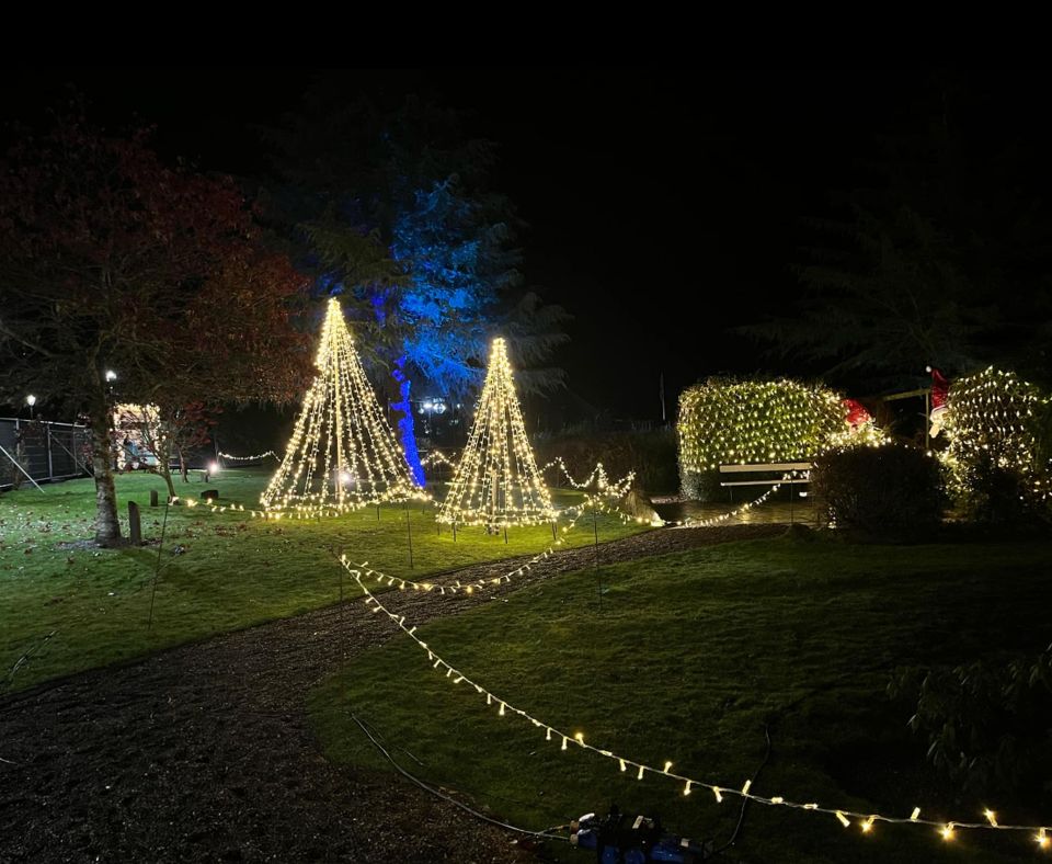 The mum-of-one claims the venue's winter wonderland consisted of four stalls and an ice rink