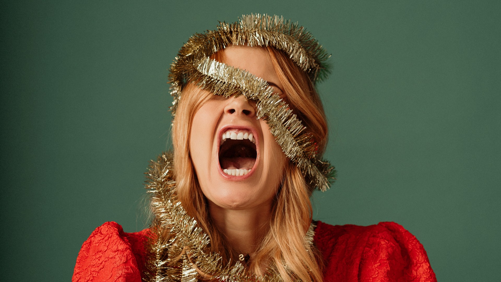 Never be early, hide the wine and ignore your host - 12 ways to avoid a row on Christmas Day