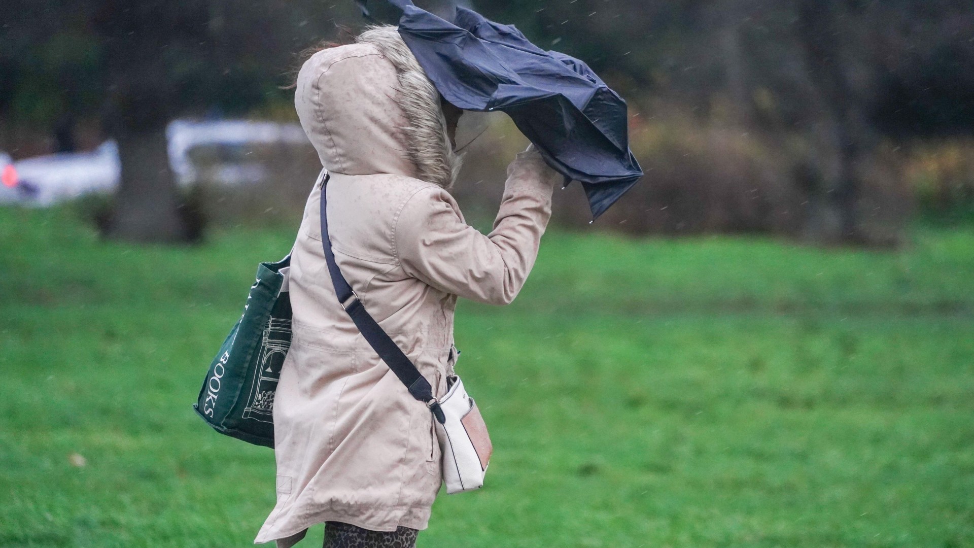 Weather maps reveal weekend washout as Met Office warns severe rain & winds to batter Scotland