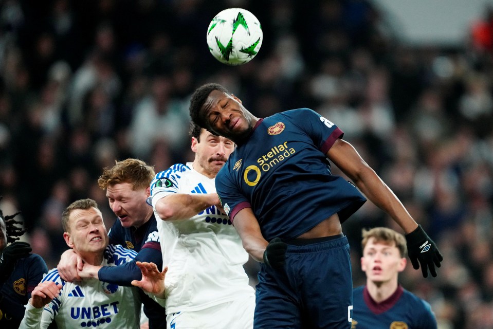 FC Copenhagen’s Thomas Delaney in action with Heart of Midlothian’s Daniel Oyegoke