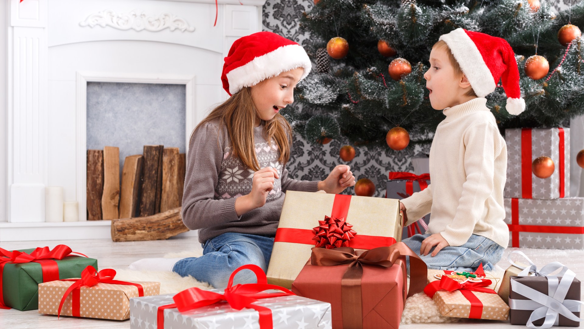 Warning over four types of Christmas photos you should NEVER post online - as they could put your kids at risk