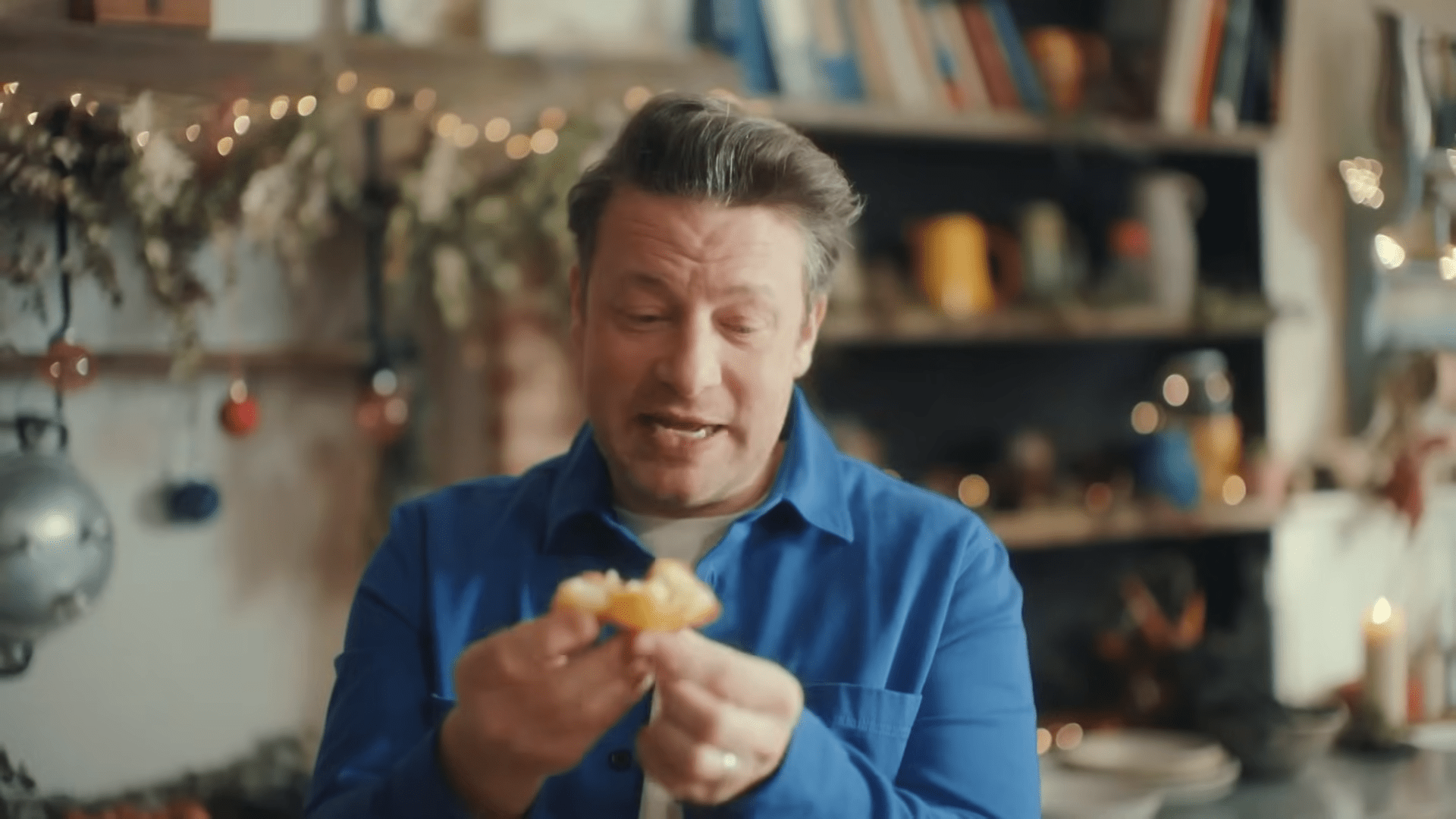 Jamie Oliver’s roast potato hack makes the ultimate crispy roasties & saves you time on Christmas Day