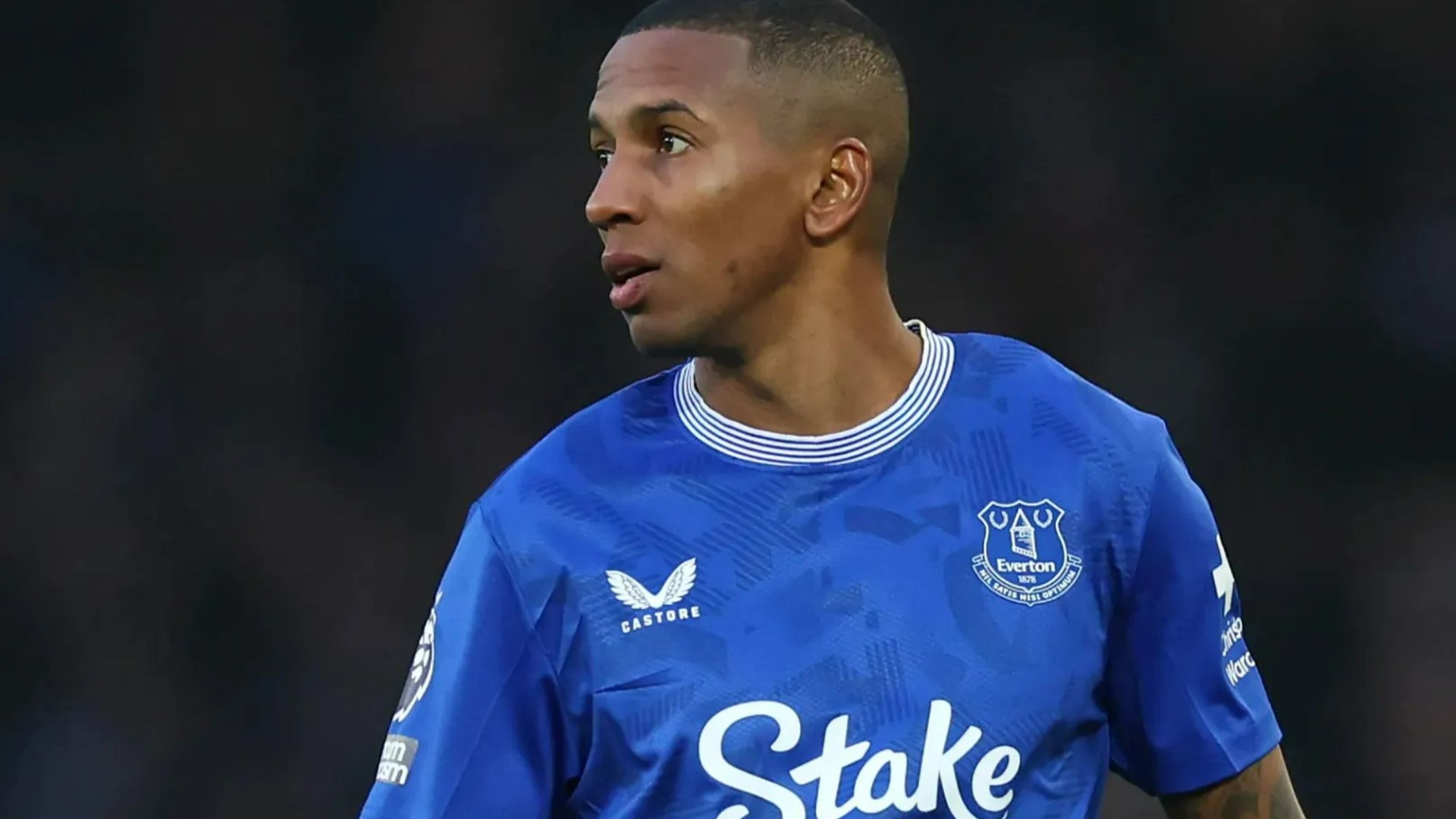 Former Man Utd star Ashley Young, 39, 'ripped his NECK' against Chelsea, claims Everton boss Sean Dyche