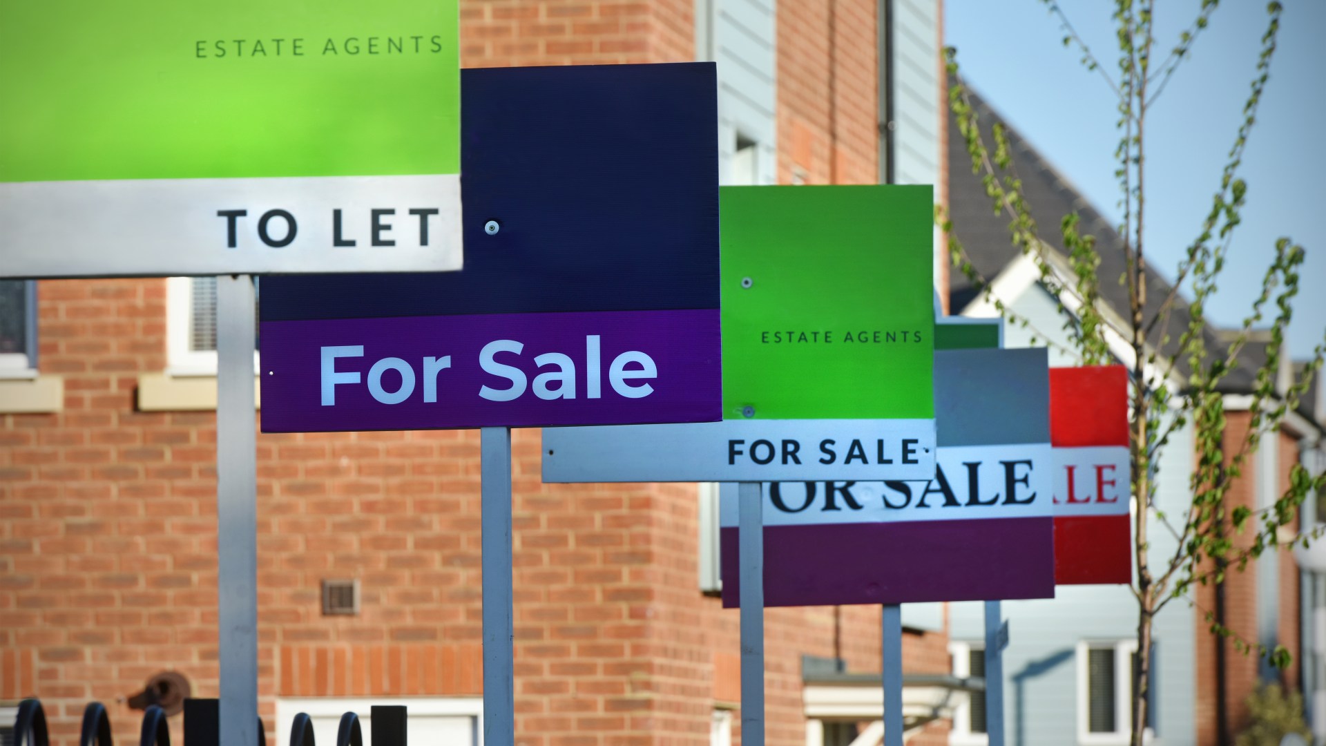 UK house prices return to growth in 2024 according to Zoopla as it reveals predictions for 2025