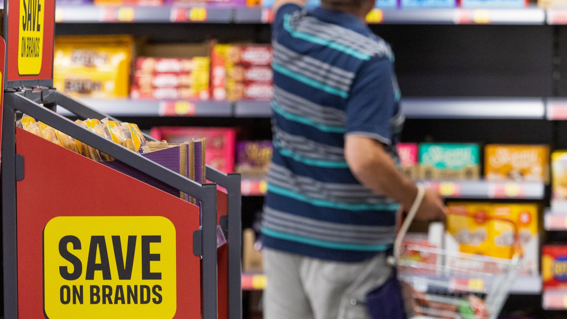 Bargain supermarket with 900 stores to cease trading at town centre site in days