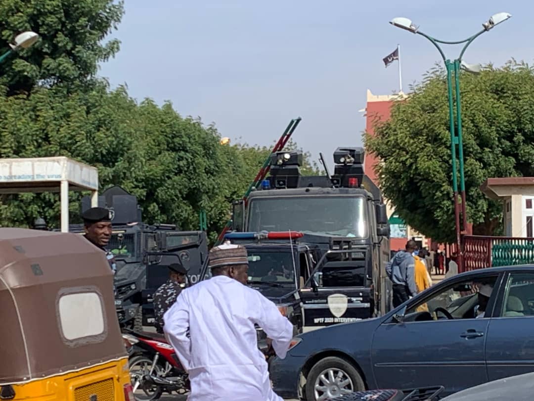 Kano Gov't Fingers Federal Gov't In Emir’s Palace Blockade