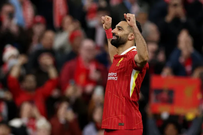 Liverpool reach agreement to extend Mohamed Salah's stay at Anfield