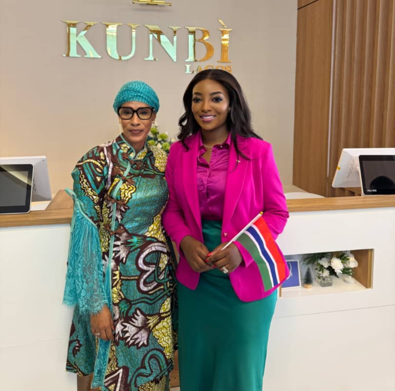 The Gambia's First Lady Visits Nigerian Fashion Outlet 'April By Kunbi', Says Africa Is Blessed 