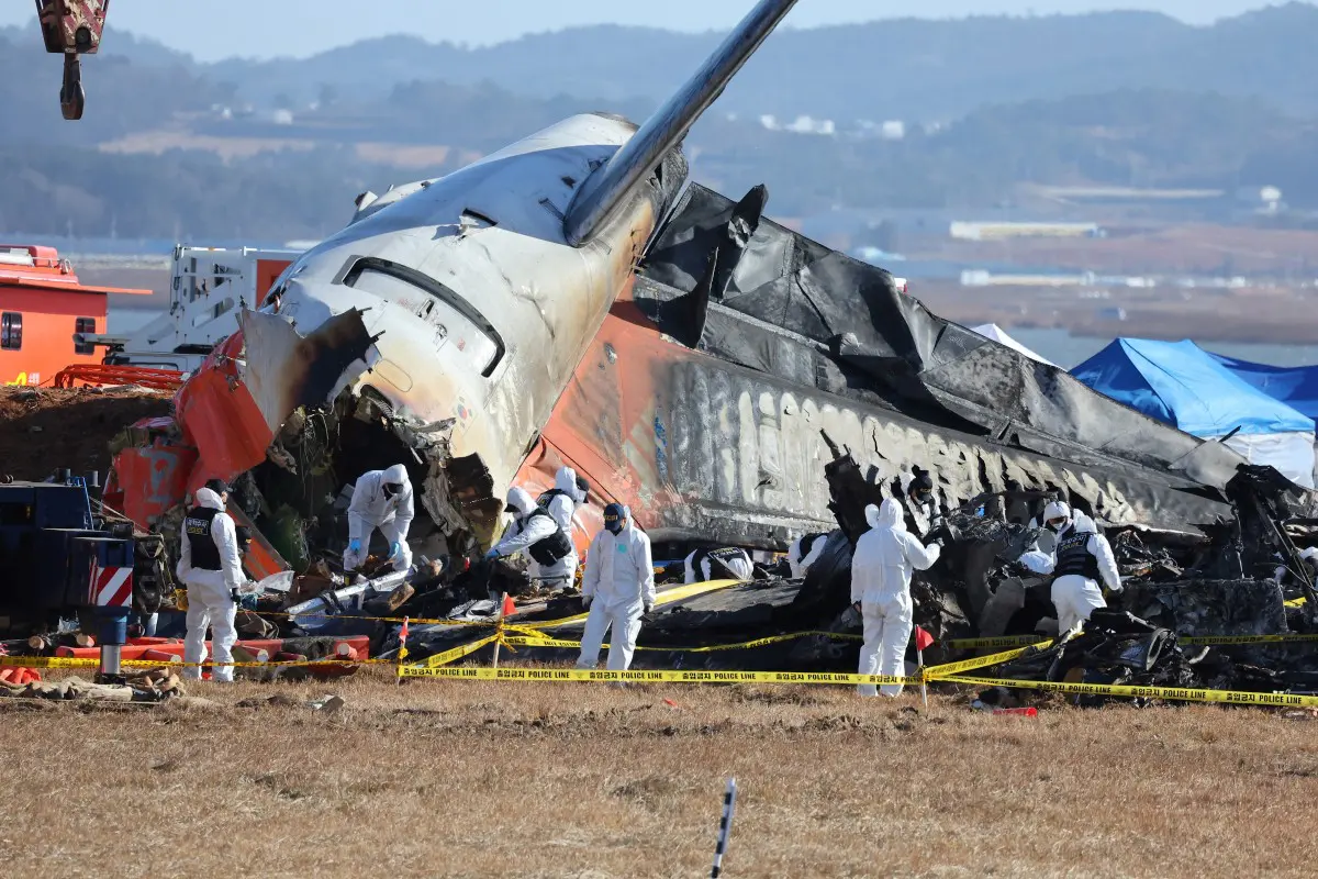 Hatsarin Jirgin Sama: ‘Yan sandan Koriya ta Kudu sun kai farmaki kan ofisoshin Jeju Air da filin jirgin Muan