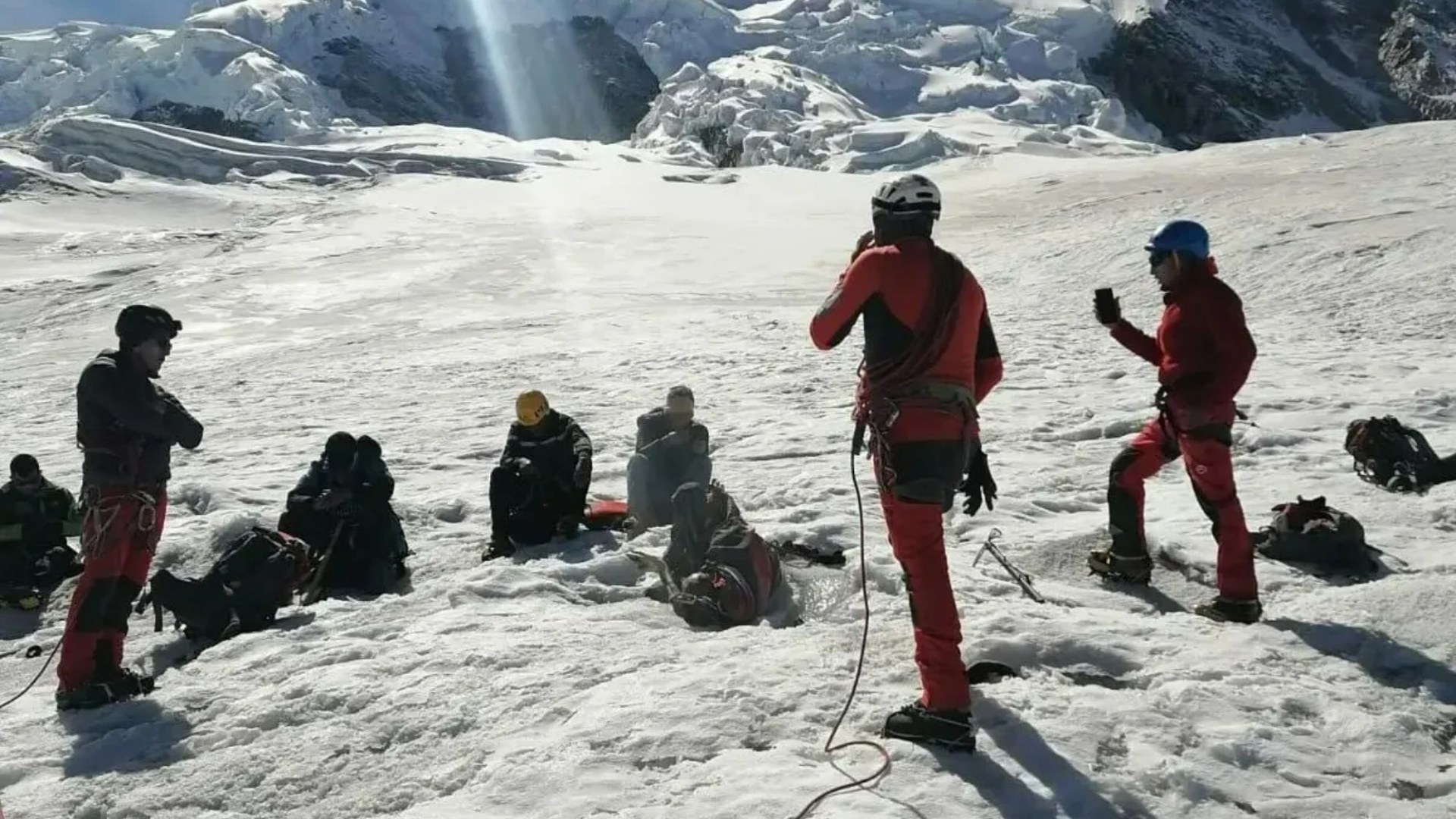 I found climber's mummified body 22 YEARS after he vanished in tsunami-like avalanche… I've watched many die in same way