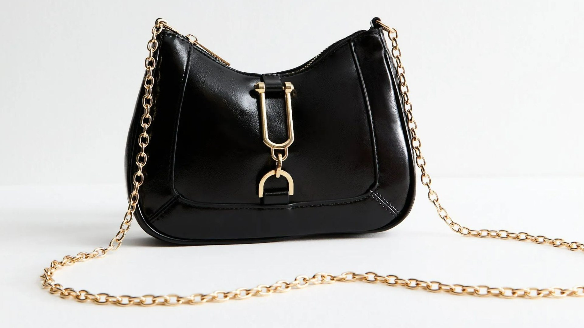 Fashion fans are raving about New Look's Gucci bag dupe - it's £2.8k cheaper but be quick as 26 stores are set to close